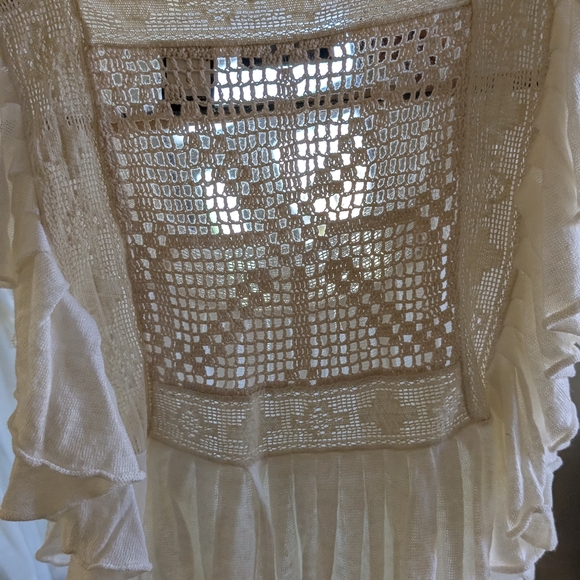 Moda International White Ruffle Blouse - Picture 7 of 8